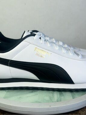 Authentic PUMA Men's  Synthetic Leather Roma Basic Black/ White Size 13 NWOT